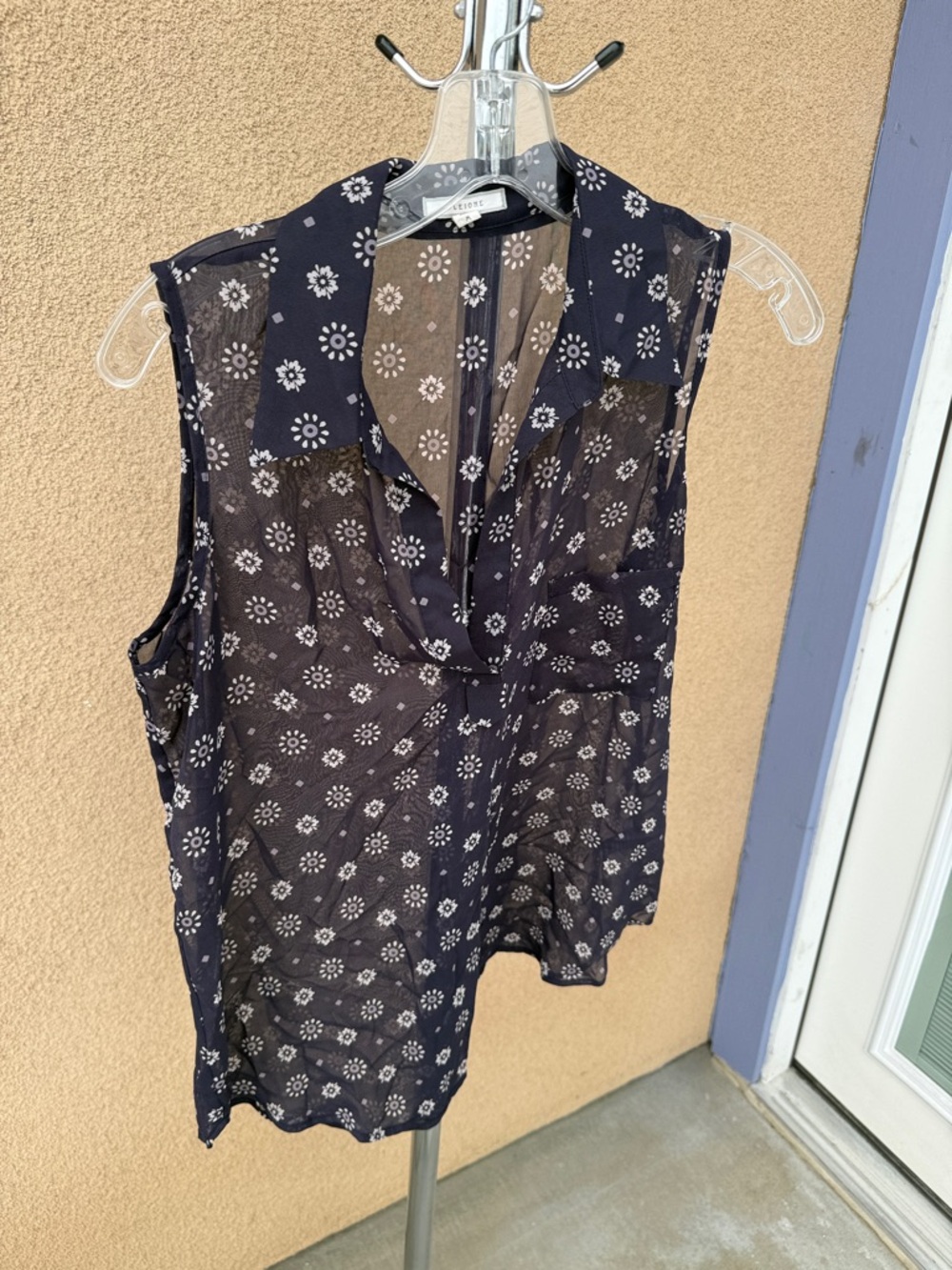 Pleione Navy Sleeveless Sheer Floral Camisole